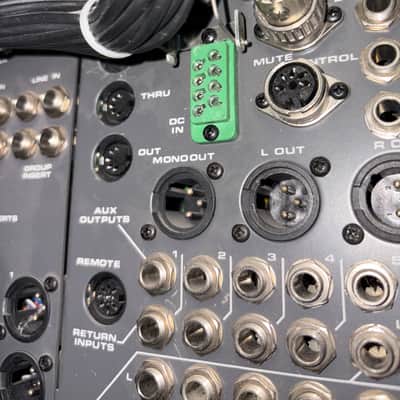 Immagine Allen & Heath Saber Mk2 Plus 32ch Mixing Console M32134 + RPS2 PSU - Vintage Allen & Heath Saber Mk2 Plus Late 1980s - Grey/Black - 18