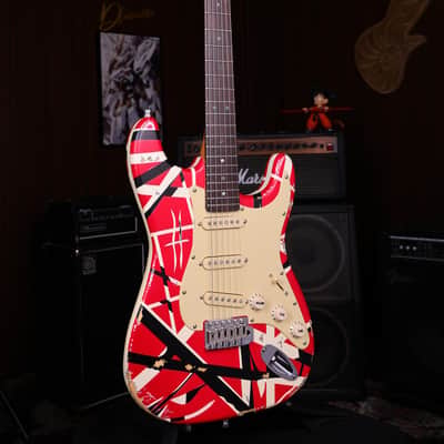Dhatarattha SSS Strat-Style – Red Stripe Nitro Relic image 6