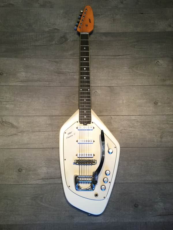 Vox Phantom VI 1966 White image 1