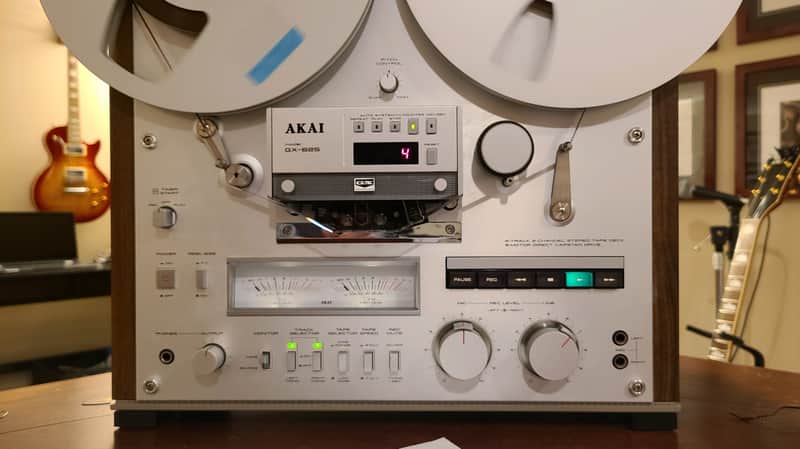 Akai GX-625
