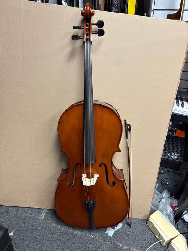 Yamaha 4/4 Cello image 1