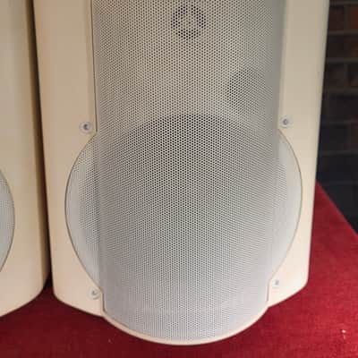 OWI AMP6022W 6.5" 40-Watt Surface Mount Speaker Pair White image 3