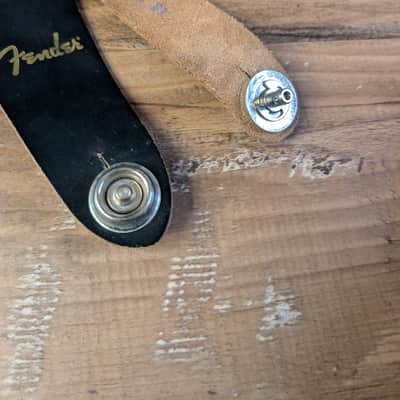 Fender Leather Guitar Strap 2.5" With Locks Black Used image 4
