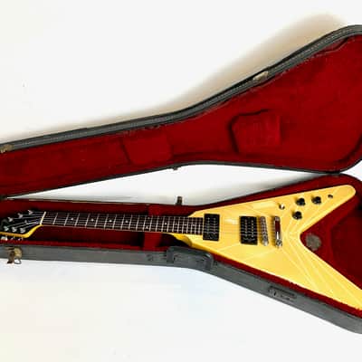 Gibson Flying V 1984 Alpine White image 22