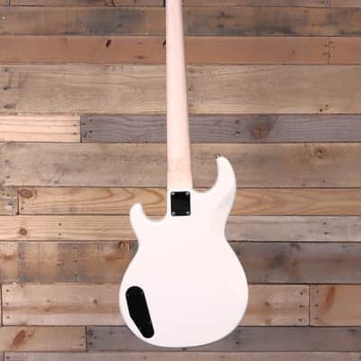 Yamaha BB235 5-String Bass Vintage  White image 5