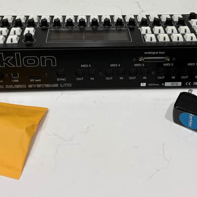 Sequentix Cirklon V1 Sequencer - Black - w CVIO upgrade, rack ear, dust cover image 3