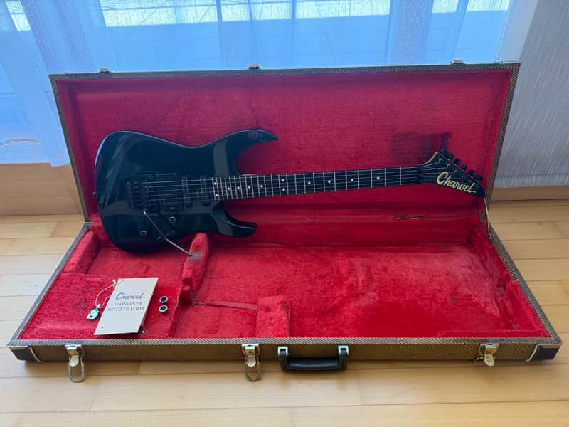 Charvel 375 Deluxe