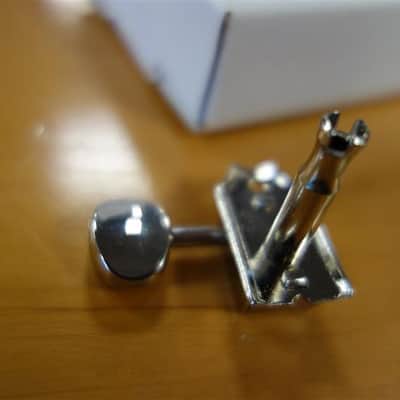 Fender Vintage style Ping Nickel Tuner set with bushings image 2
