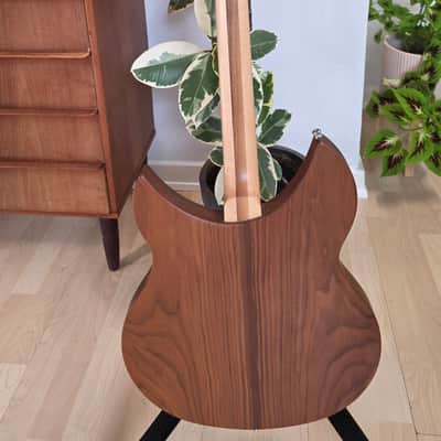 Rickenbacker 330/12 Walnut BRAND NEW NOS 2014 American USA Twelve 12 String 330 Electric Guitar image 21