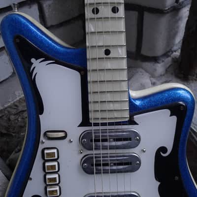 Dega Morbidoni Italy Bartolini Sumlin 1962 Blue Sparkle Surf blues guitar Rare Vintage image 4