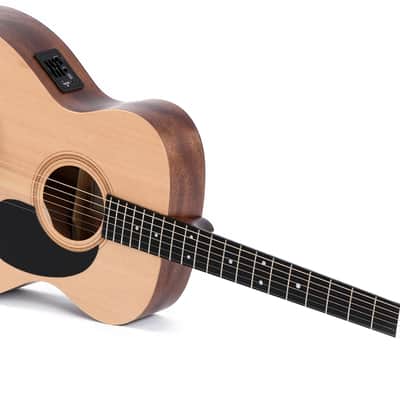 Sigma 000ME Electro-Acoustic Guitar image 3