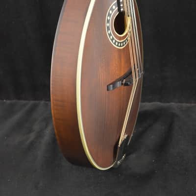 Eastman MD304 A-Style Oval-Hole Mandolin Classic Satin Finish image 5