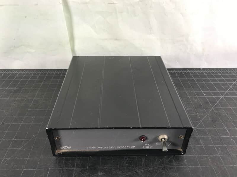 Ams SPDIF Balanced Interface 240V RARE Made in England image 1