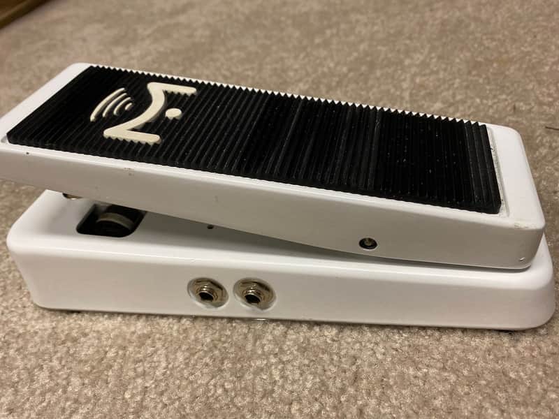 Mission Sp-1  Chris Broderick White Expression Pedal image 1