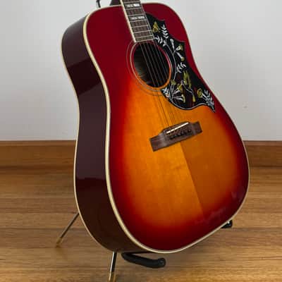 Gibson Hummingbird 1993 — New Old Stock / Original 1990s Dealer Inventory image 4