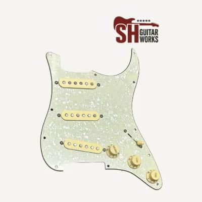 SHG5014™ Hot Modern Noiseless Loaded Stratocaster Pickguard 60'S Mint Green Pearloid USA Spec Wiring image 1