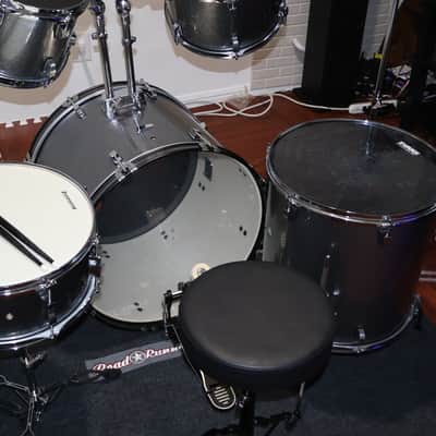 Ludwig BackBeat Complete 8x10 / 9x12 / 16x16 / 16x22 / 5x14" Drum Set with Hardware & Cymbals 2023 - Present - Silver Sparkle image 11