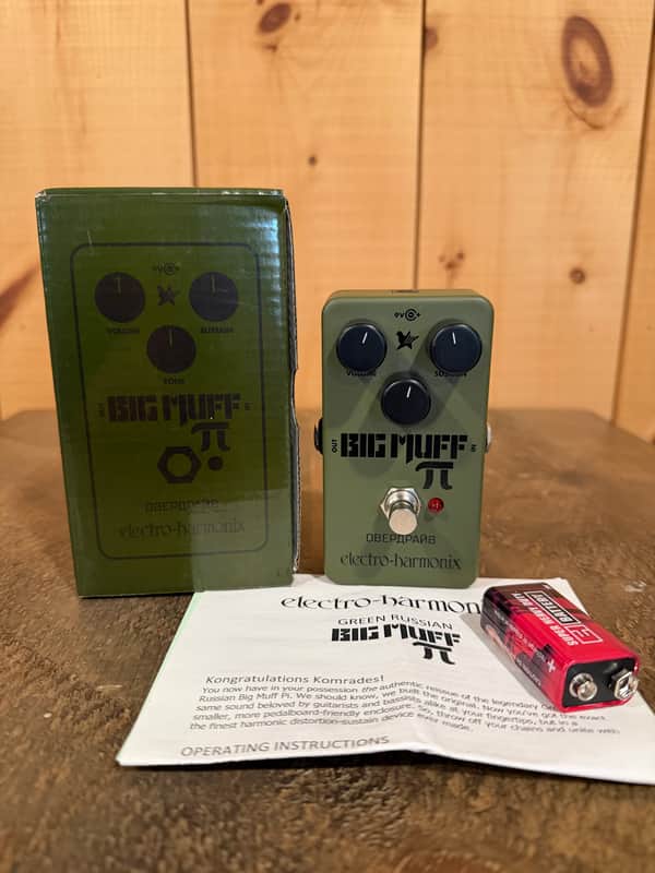 Electro-Harmonix Green Russian Big Muff Distortion/Sustainer