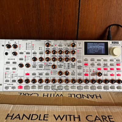 Korg RADIAS RADIAS-R virtual analog synthesizer/Vocoder w/ box power supply
