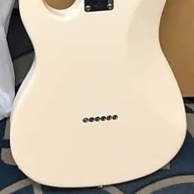 FGN Boundary Odyssey AW Antique White image 2