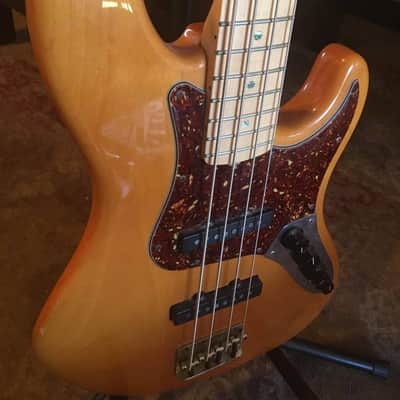 Fender American Deluxe Jazz Bass Natural image 4