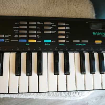 Casio SK-1 32-Key Sampling Keyboard 1986 - Black image 2