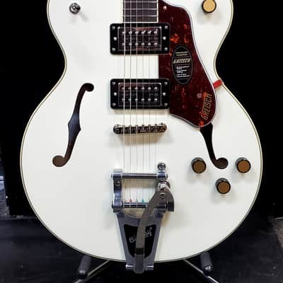Gretsch G2622T Streamliner Center Block Double-Cut with Bigsby - Vintage White w/FREE Pro Set Up image 1