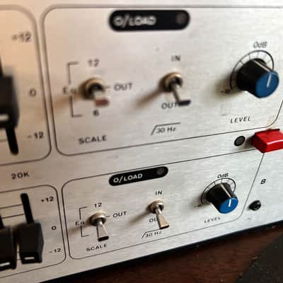 Klark Teknik DN360 (Transformer-Based) Dual 30-Band Graphic EQ – UK Made image 3