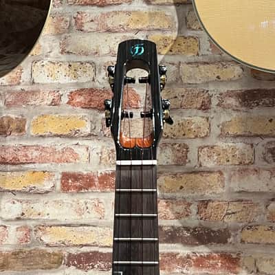 Flight Royal Series Nighthawk EQ-A Concert Ukulele F6300 - Brown Burst image 5