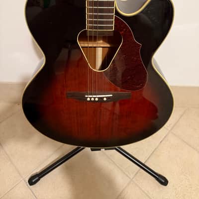 Gretsch G3700 Historic Series Jumbo Acoustic with Fishman Preamp Tobacco Sunburst + Guitar Case image 4