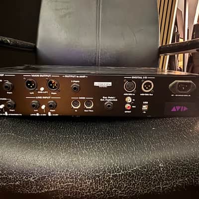 Avid Eleven Rack Guitar Multi-Effects Processor and Pro Tools Interface 2010 - 2017 - Orange image 2