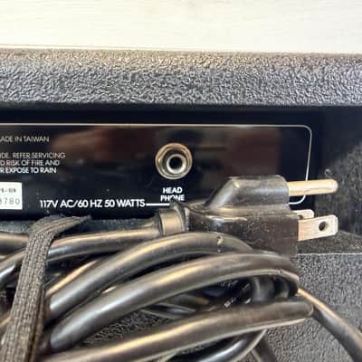 Gorilla GB-20 Bass/Keyboard Combo Amplifier Made in Taiwan 1987 image 10
