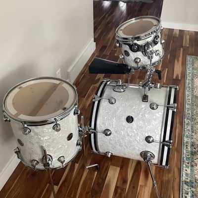 DW Performance Series 3 Piece Kit White Marine w/Extras image 6