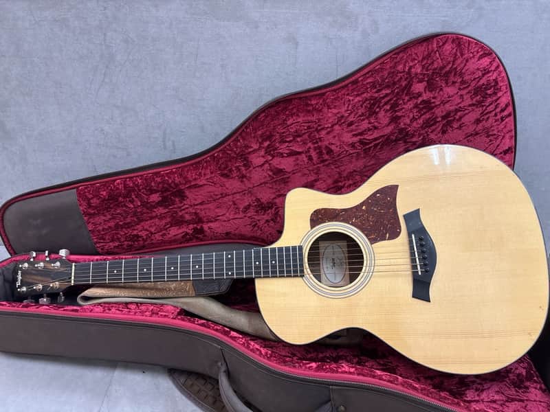 Taylor 214ce Plus 2022 - natural image 1