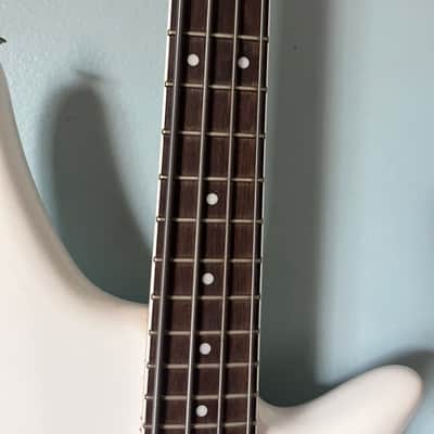 Jackson JS Series JS3 Spectra Bass 2018 - Present - Snow White image 5