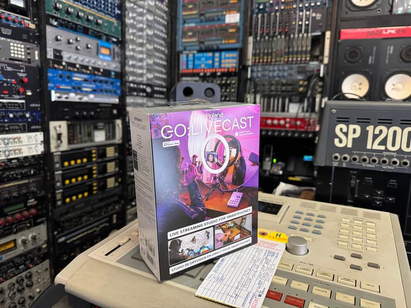 Roland GO:LIVECAST Smartphone Live Streaming Mixer 2020 //ARMENS// image 1