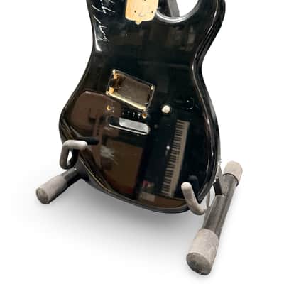 Vintage Kramer Body *Signed by Lynch Mob* image 2