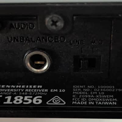 Sennheiser EM 10 Wireless UHF Diversity Receiver – 548–572 MHz image 5