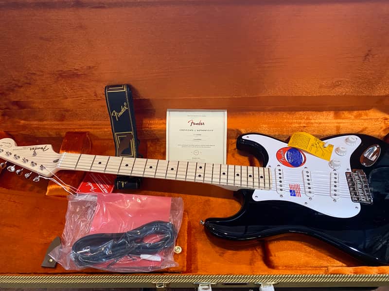 Fender Eric Clapton Artist Series Stratocaster Vintage Noiseless Pickups Black #US22089305 8lbs, 1oz image 1