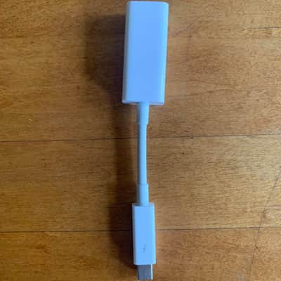 Apple  Thunderbolt 2 to FireWire 400 Adapter White image 1