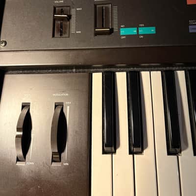 Yamaha DX7 Programmable Algorithm Synthesizer 1983 - 1987 - Black image 4