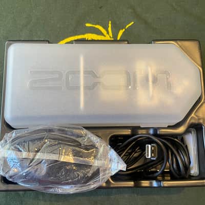 Zoom H5 Handy Recorder 2010s - Black image 2