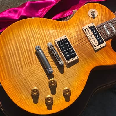 2000 Gibson Gary Moore Signature Les Paul Lemonburst image 1