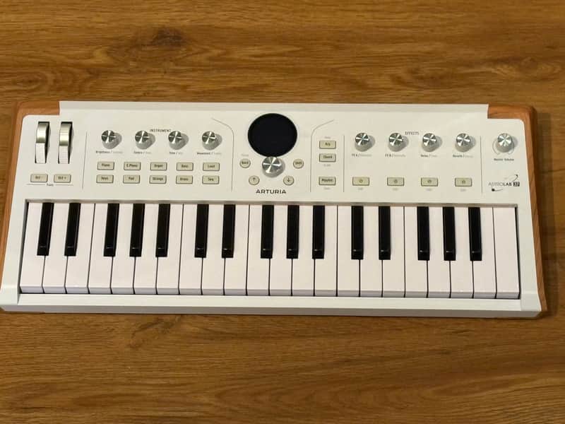 Arturia Astrolab 37 image 1