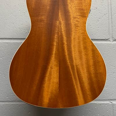 Kala KA-CE Mahogany Series Concert Ukulele with EQ and Gigbag - Satin Natural image 5
