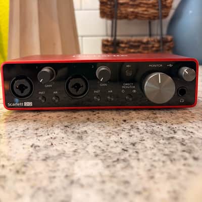 Focusrite Scarlett 2i2 3rd Gen USB Audio Interface image 5