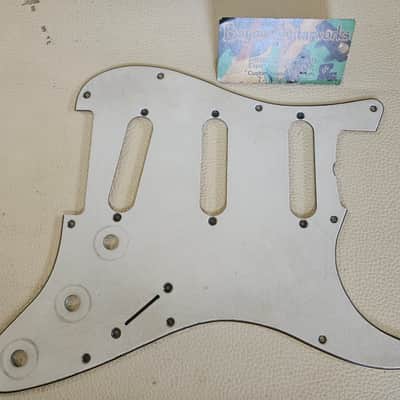 Fender Stratocaster Aged Relic 3 ply Pickguard White 62 59-62 image 1
