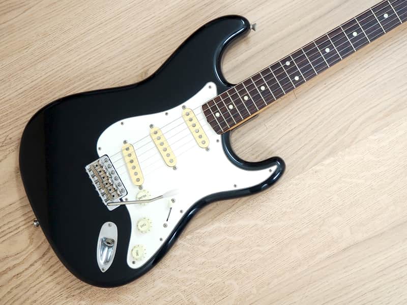 1989 Fender Stratocaster '62 Vintage Reissue Electric Guitar Black