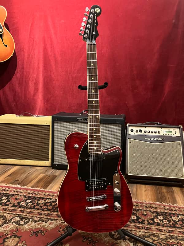 Reverend Reeves Gabrels Signature 2010 image 1