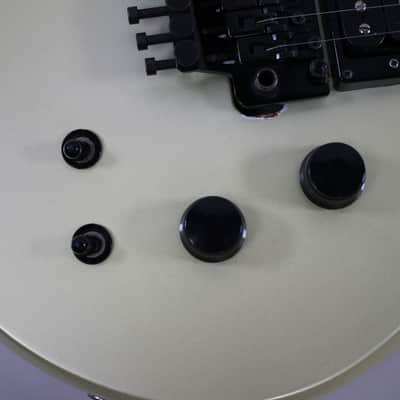 Hamer Steve SHAMER USA Steve Stevens Vintage 80's Electric Guitar - Floyd Rose - White 616426tevens 1980's - White image 10
